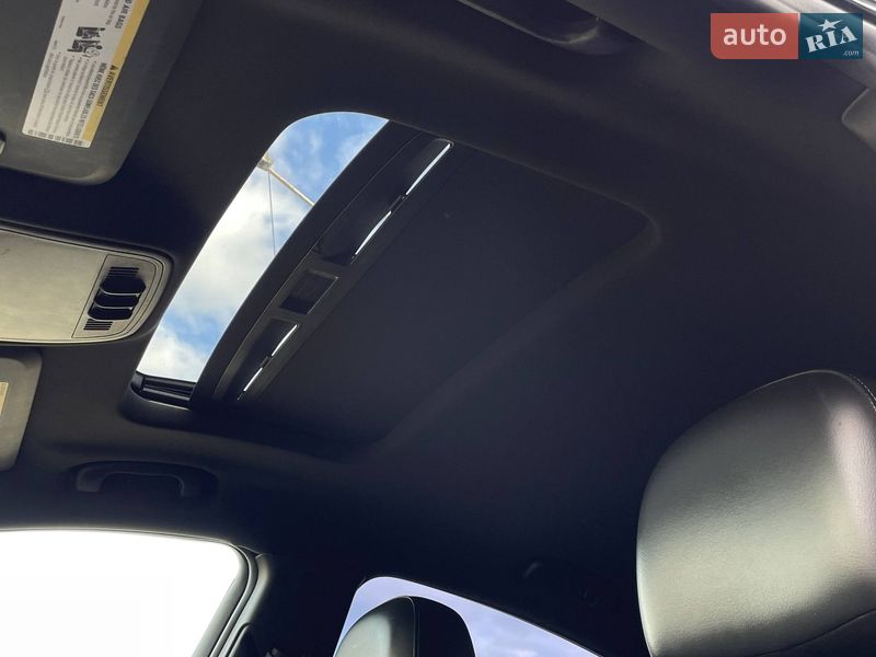 Седан Buick Regal 2016 в Киеве