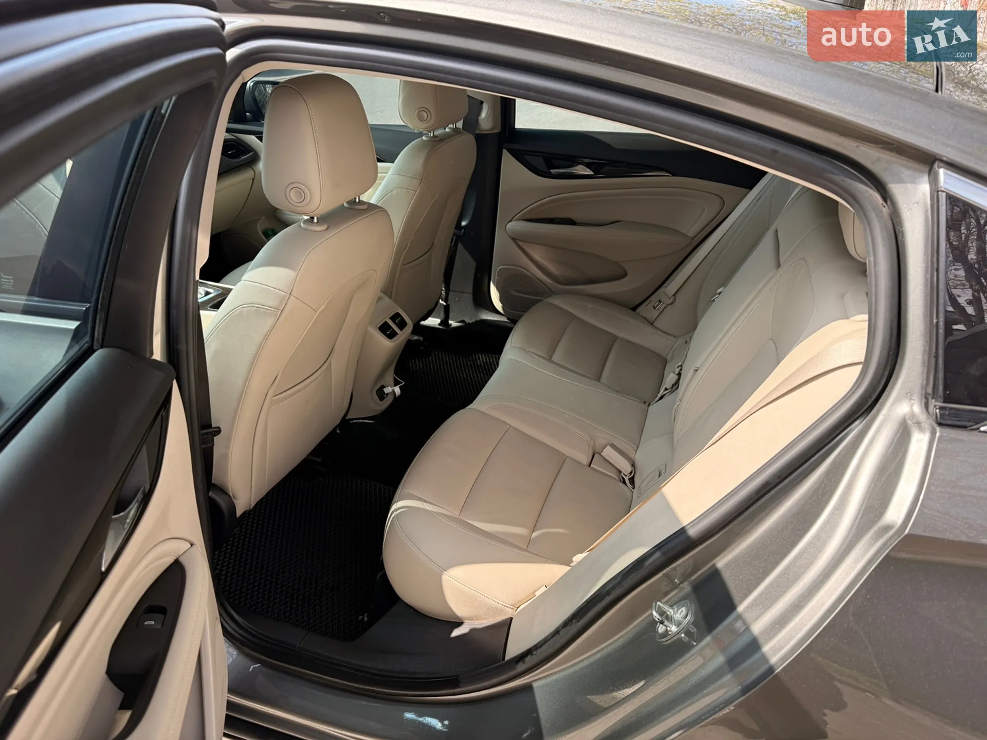 2017 Buick Regal - мініатюра 9