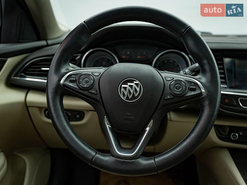 Седан Buick Regal 2018 в Киеве