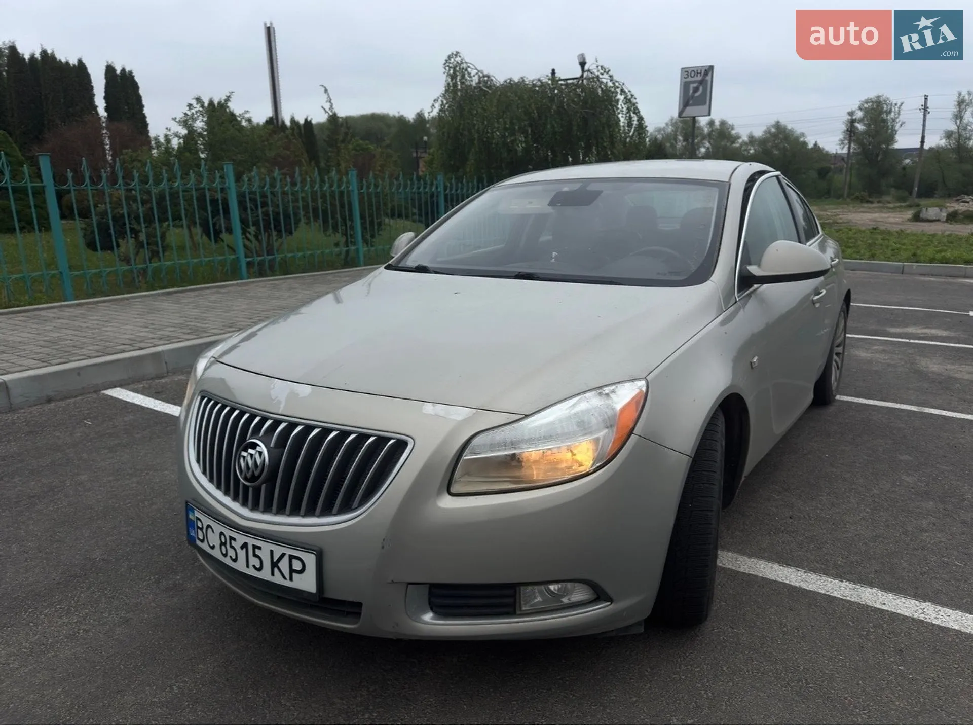 2011 Buick Regal - мініатюра 2