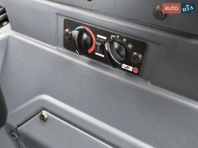 Екскаватор навантажувач Bull HD 100 2025 в Рівному