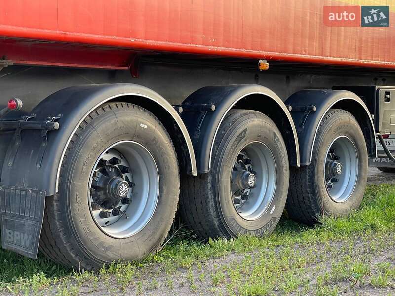 Самосвал полуприцеп Bulthuis AI 2005 в Радивилове