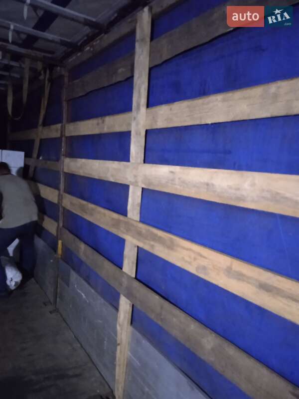 Тентований борт (штора) - прицеп Burg Burg 1994 в Дніпрі