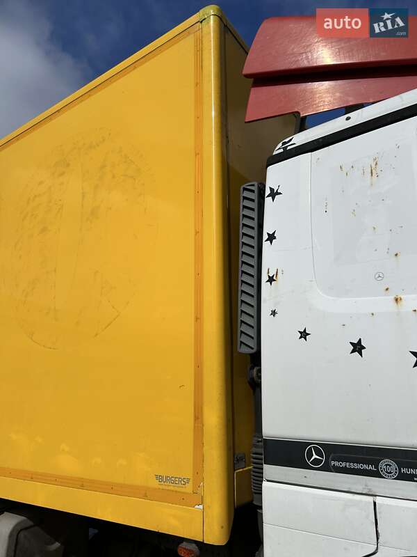 Изотермическая будка Burg Burg 2005 в Киеве