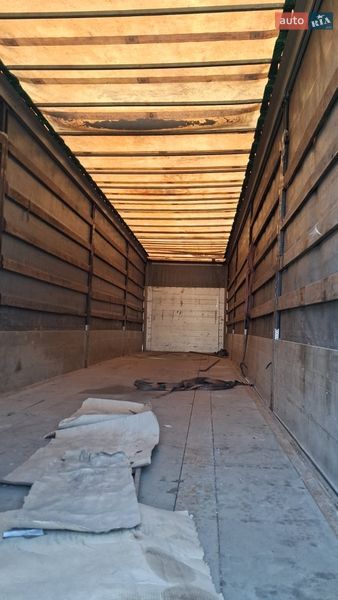 Тентованный борт (штора) - полуприцеп Burg SG03 2013 в Иршаве