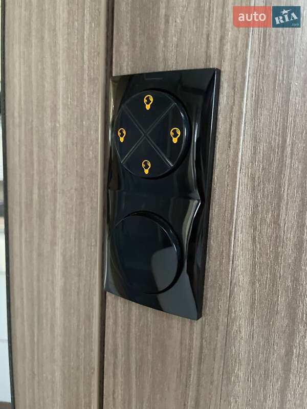 Будинок на колесах Burstner Aviano 2016 в Ковелі