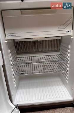Дом на колесах Burstner LUX 2001 в 
