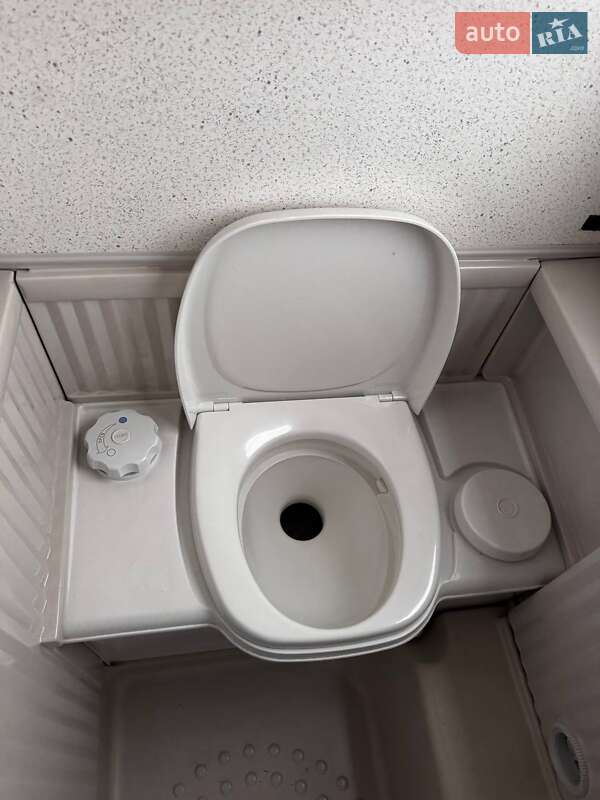 Дом на колесах Burstner LUX 2001 в Тернополе фото 38 Дом на колесах Burstner LUX 2001 в Тернополе