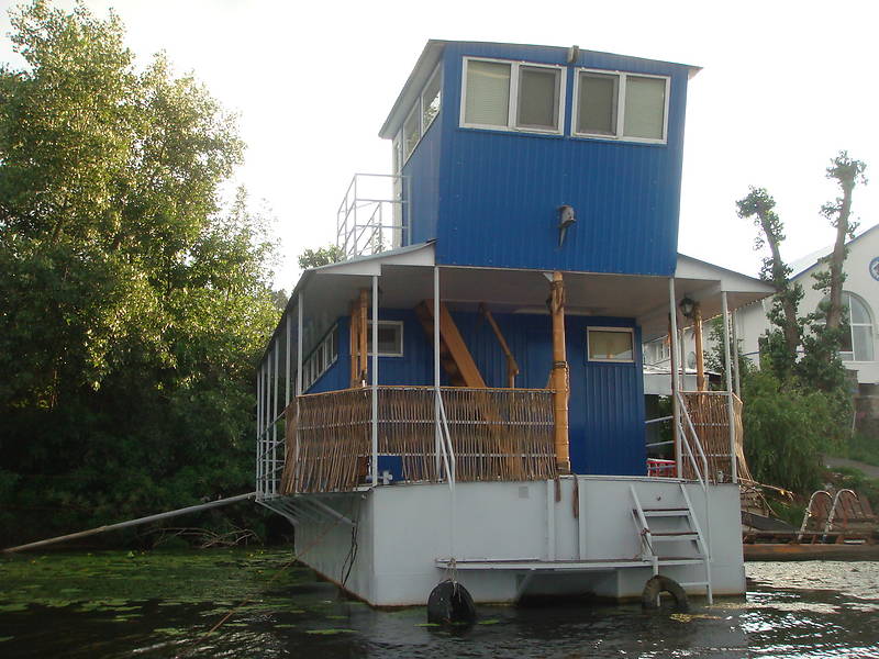 Другой водный транспорт Buster Phantom Cabin 2010 в Киеве