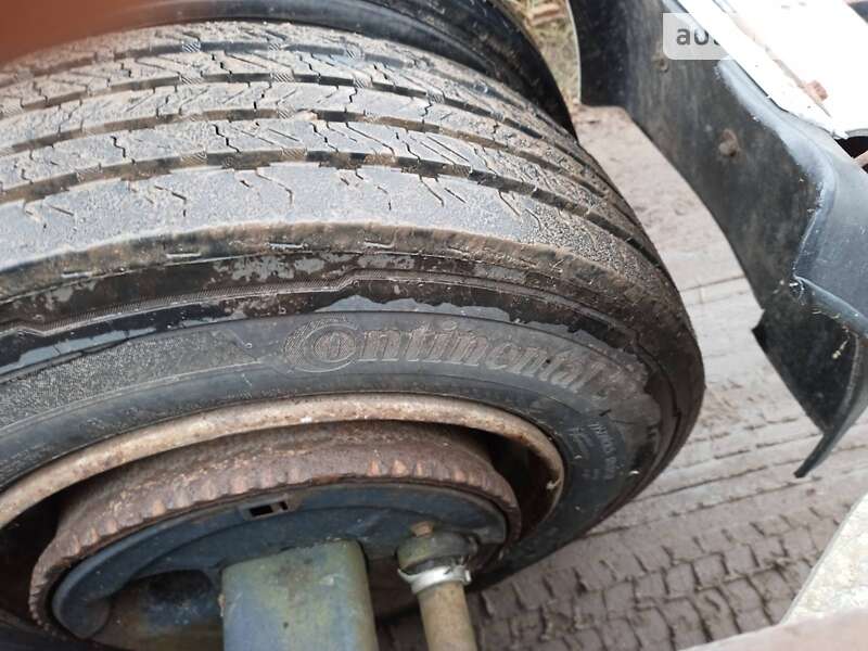 Контейнеровоз BW Q1O 2004 в Киеве