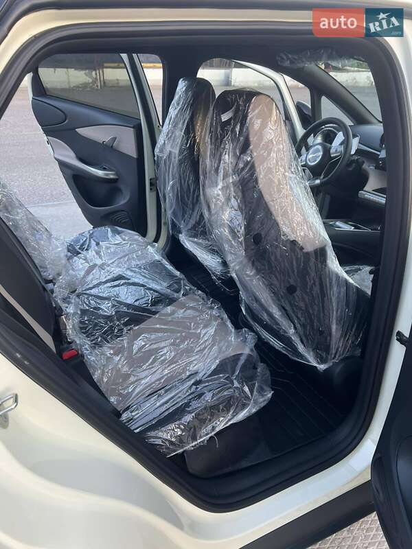 Хетчбек BYD Dolphin 2025 в Одесі фото 10 Хетчбек BYD Dolphin 2025 в Одесі