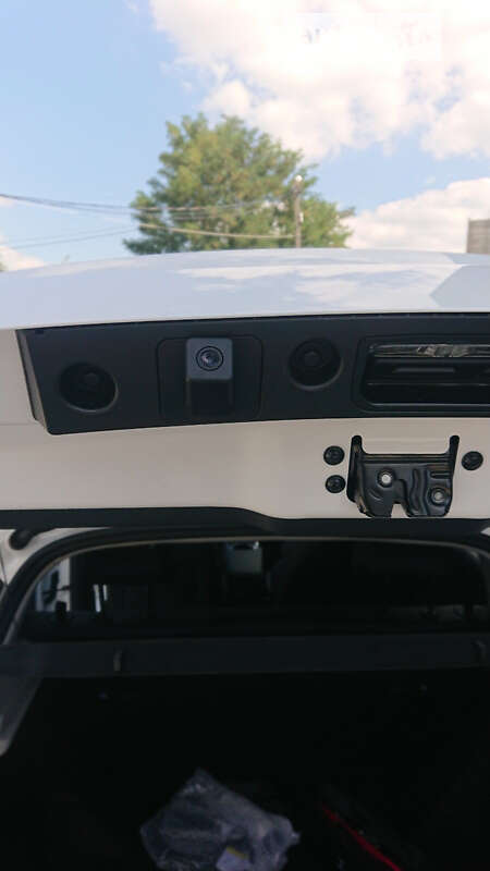 Внедорожник / Кроссовер BYD E2 2023 в Киеве