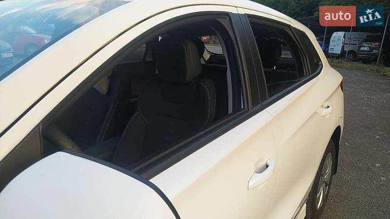 Хетчбек BYD E2 2022 в Дніпрі фото 8 Хетчбек BYD E2 2022 в Дніпрі