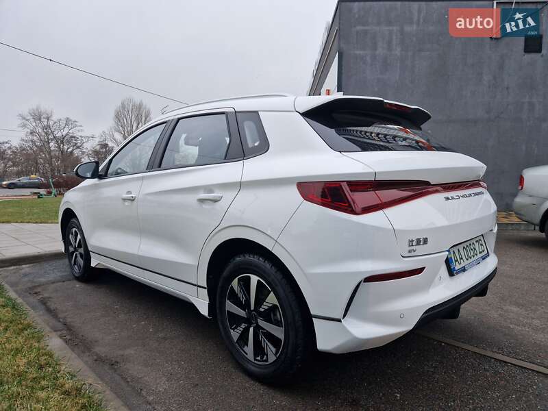 Хэтчбек BYD E2 2023 в Киеве