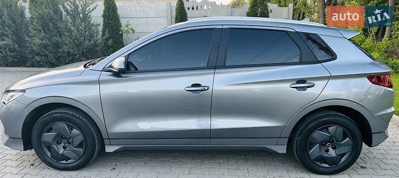 Хэтчбек BYD E2 2024 в Черновцах фото 3 Хэтчбек BYD E2 2024 в Черновцах