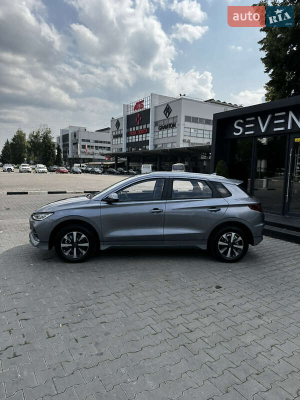 Хэтчбек BYD E2 2025 в Черновцах