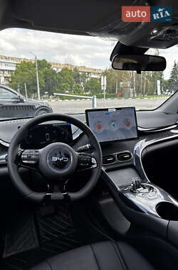 Хэтчбек BYD E2 2025 в 