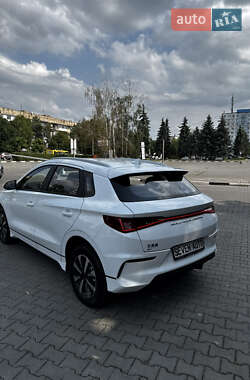 Хэтчбек BYD E2 2025 в 