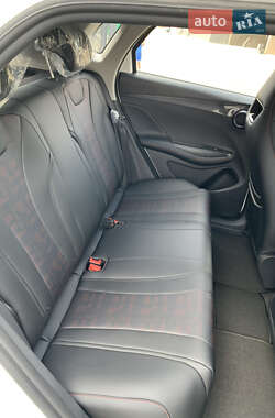 Хэтчбек BYD E2 2025 в 