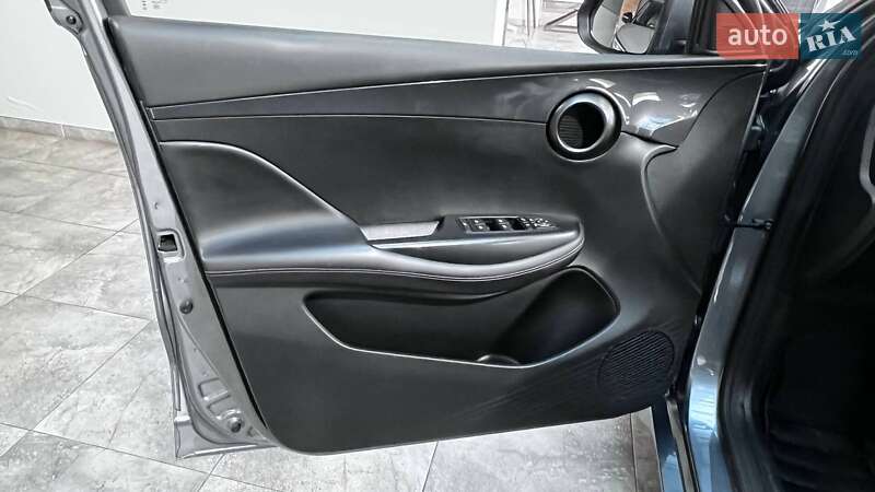 Хэтчбек BYD E2 2023 в Киеве