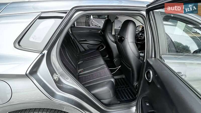 Хэтчбек BYD E2 2023 в Киеве