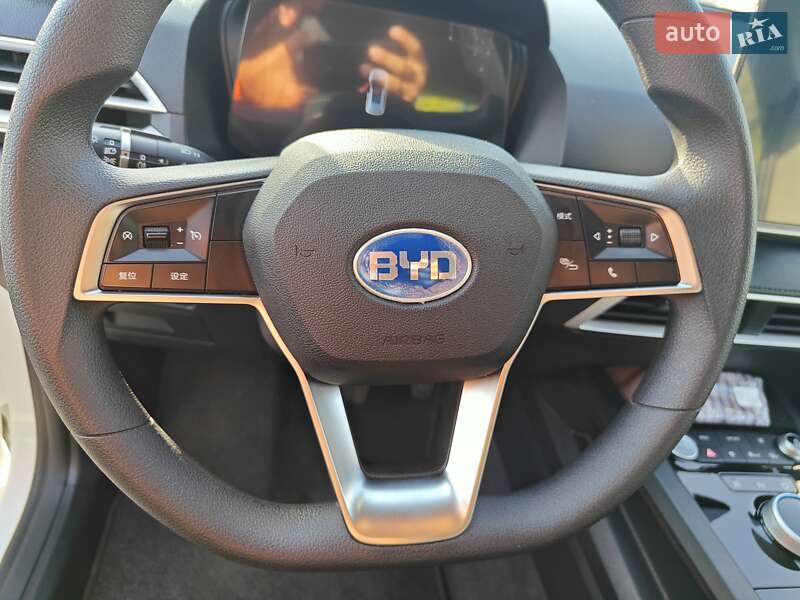 Хэтчбек BYD E2 2022 в Киеве фото 43 Хэтчбек BYD E2 2022 в Киеве