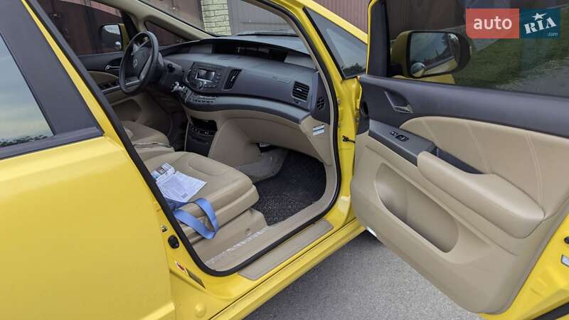 Хэтчбек BYD E6 2014 в Черкассах