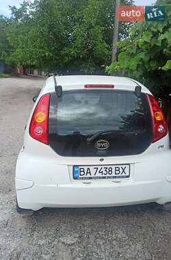 Хэтчбек BYD F0 2013 в 