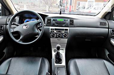 Седан BYD F3 2014 в 