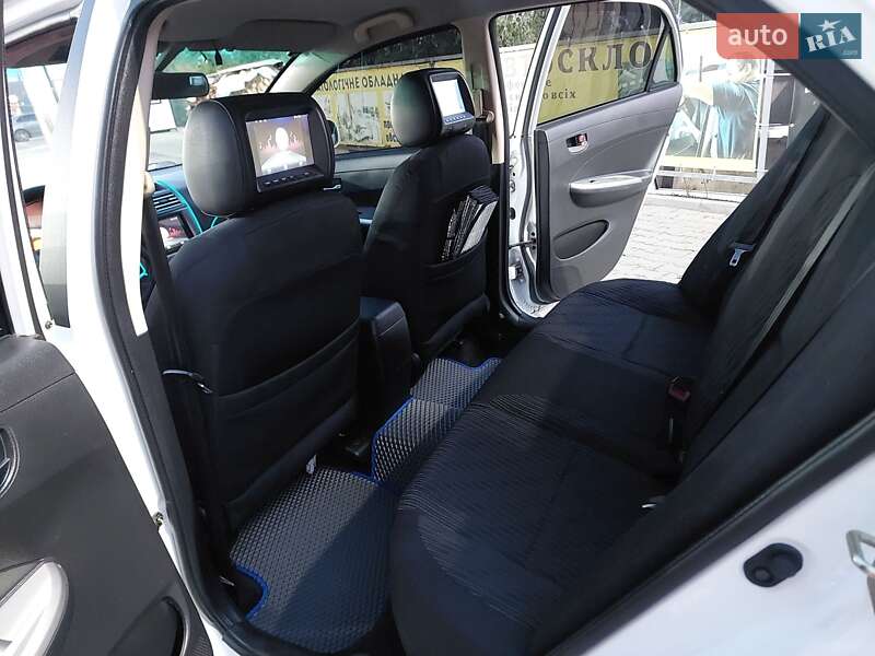 Седан BYD F3 2013 в Черновцах