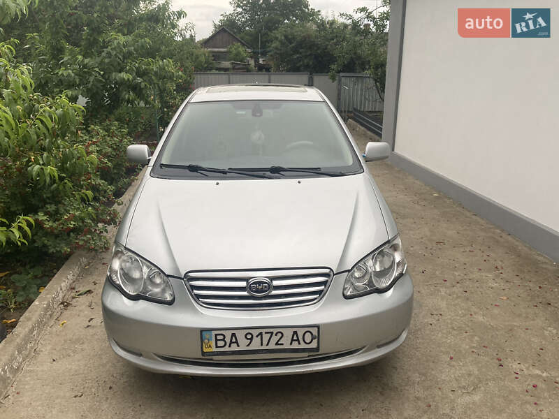 BYD F3 2013