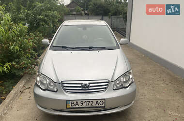 Седан BYD F3 2013 в 