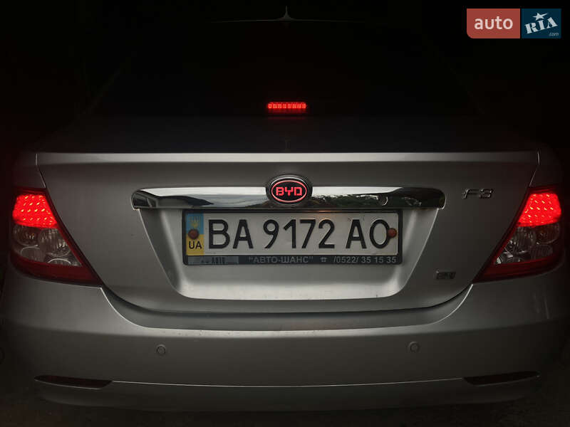 Седан BYD F3 2013 в Благовещенском