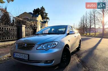 Седан BYD F3 2013 в Умані