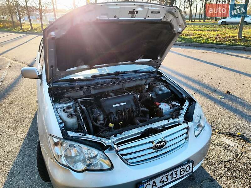 Седан BYD F3 2013 в Умани