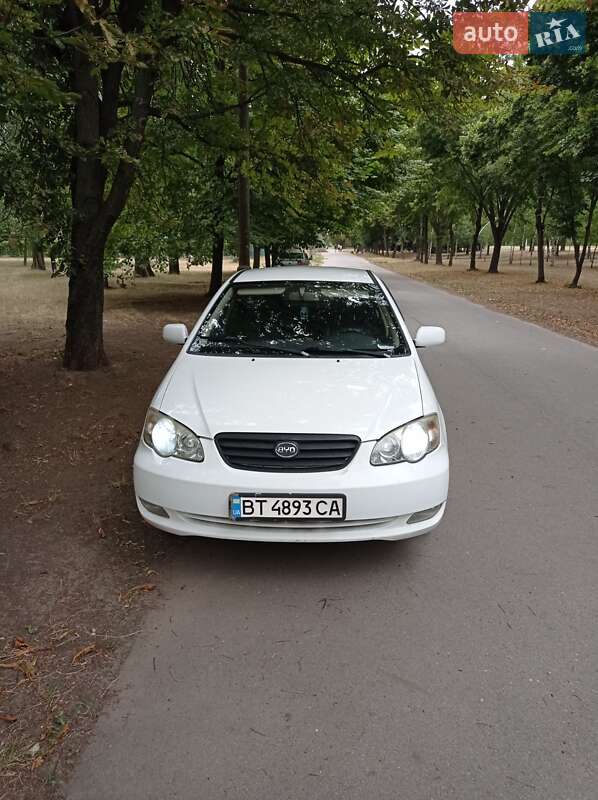BYD F3 2013