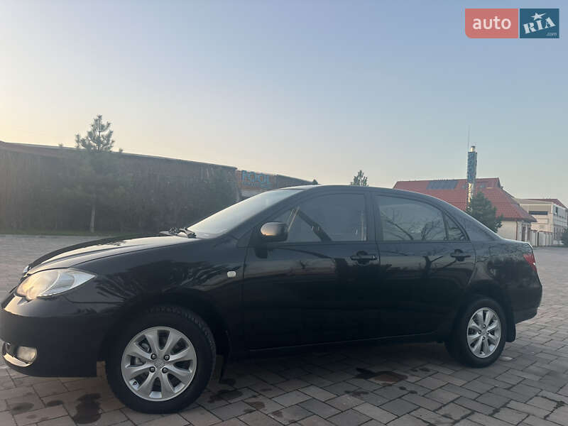 Седан BYD F3 2011 в 