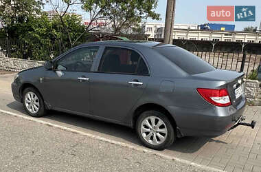 Седан BYD F3 2013 в 