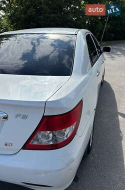 Седан BYD F3 2013 в 