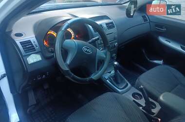 Седан BYD F3 2013 в 