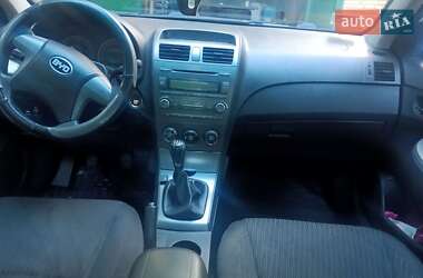 Седан BYD F3 2013 в 
