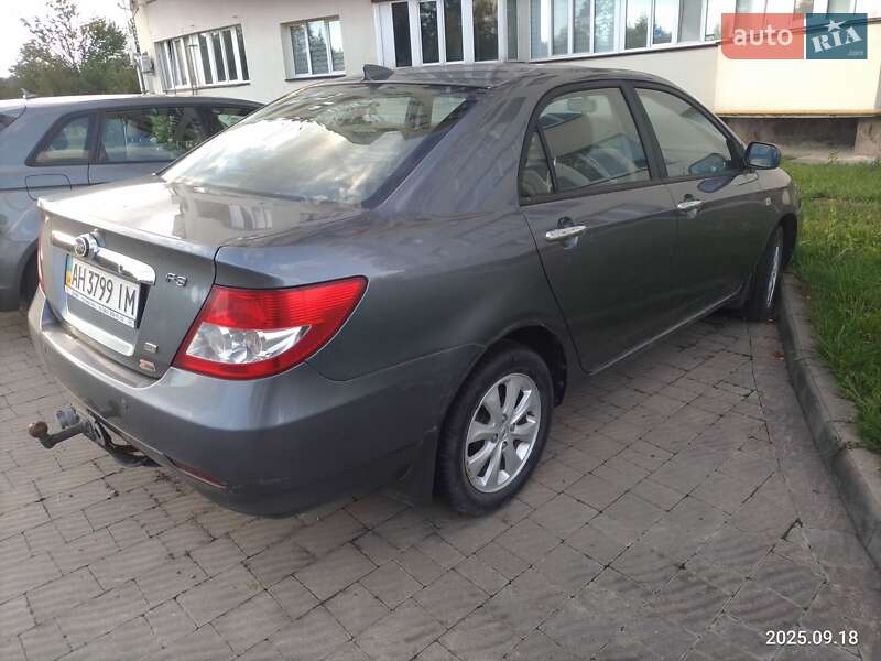 Седан BYD F3 2013 в Моршине