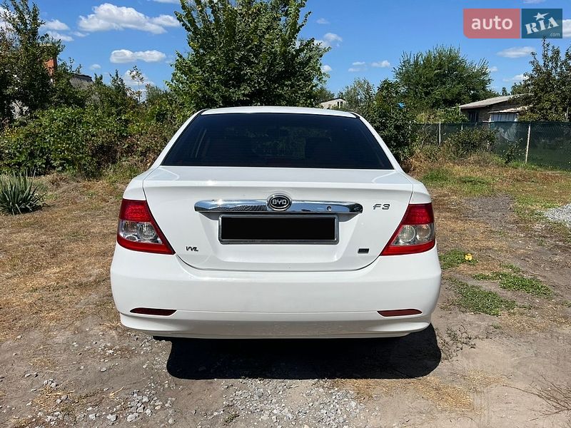 Седан BYD F3 2014 в Дніпрі