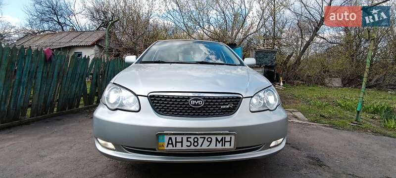 Хэтчбек BYD F3R 2013 в 