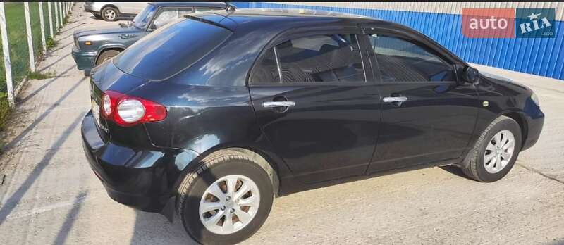 Хэтчбек BYD F3R 2012 в Сумах