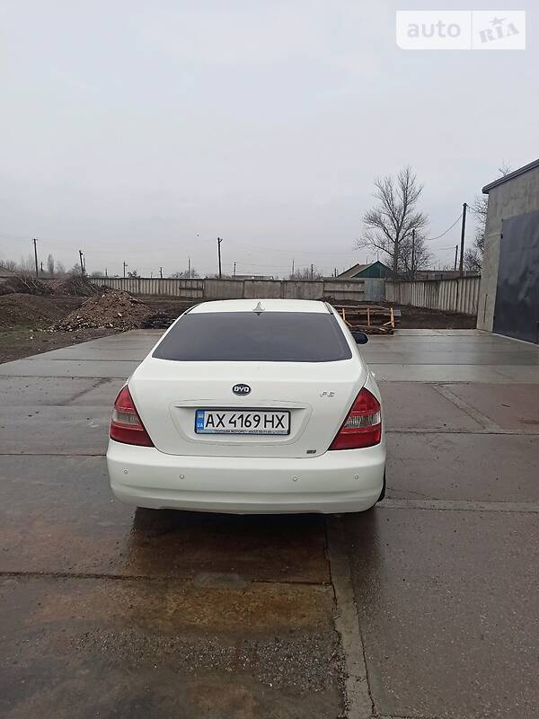 Седан BYD F6 2012 в Харькове