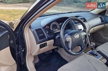 Седан BYD F6 2012 в 