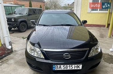 Седан BYD F6 2011 в Компаніївці