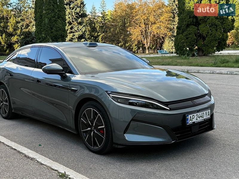 Седан BYD Han L 2025 в Желтых Водах