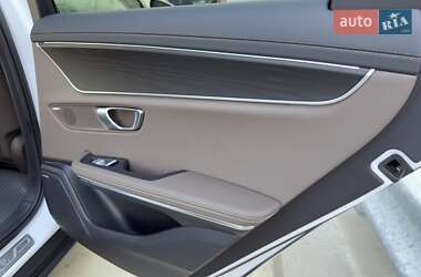 Седан BYD Han 2022 в 